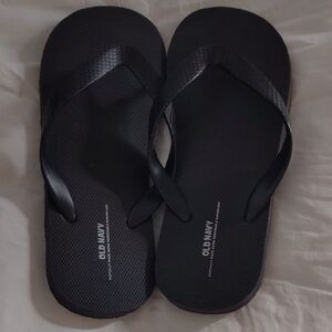 Old Navy Women's Dark Flip Flops
